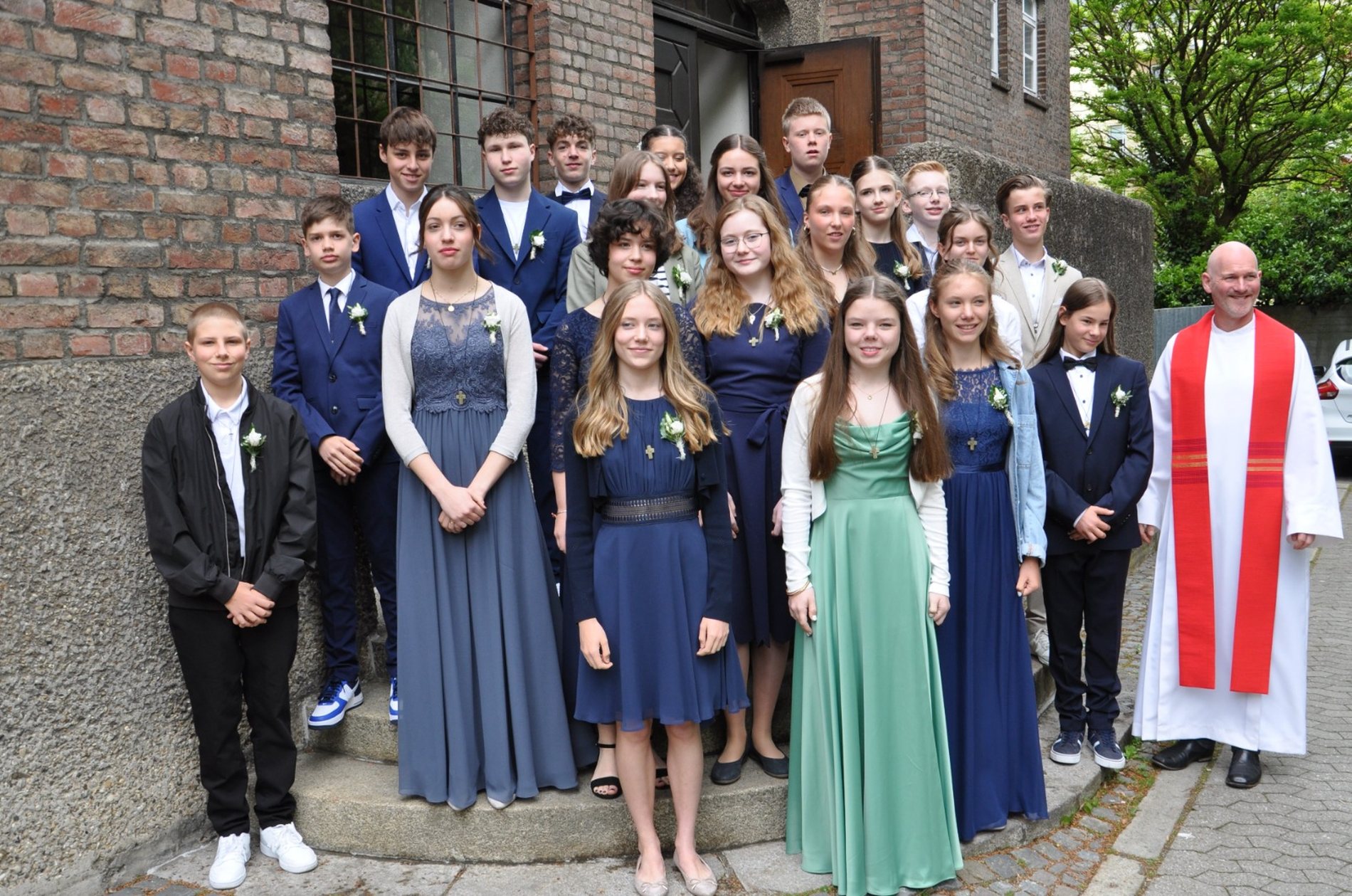 Konfirmation 2024 Evangelische Kirchengemeinde Pauluskirche Ulm